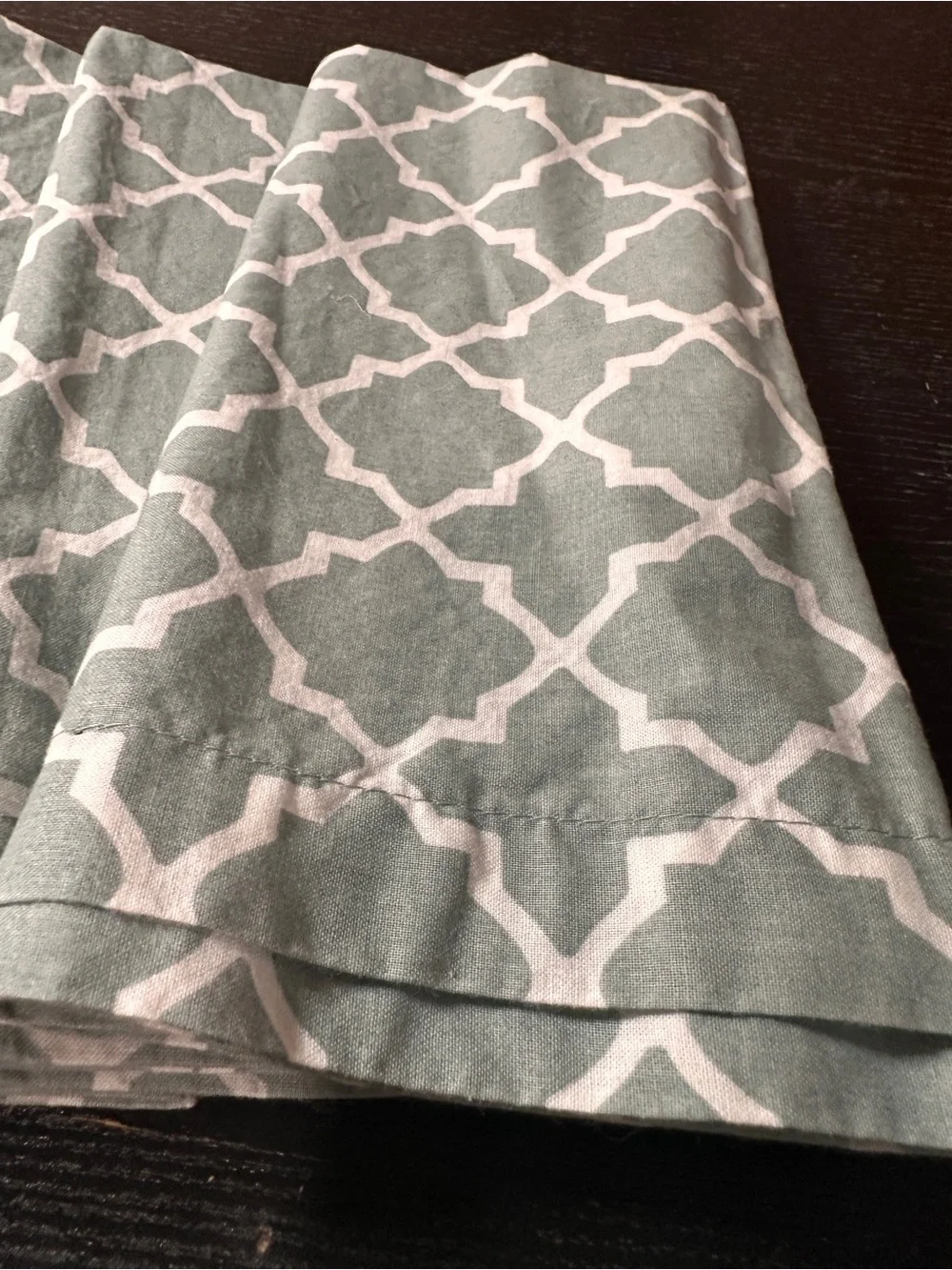 (6) Pottery Barn Kendra Trellis cloth table napkins